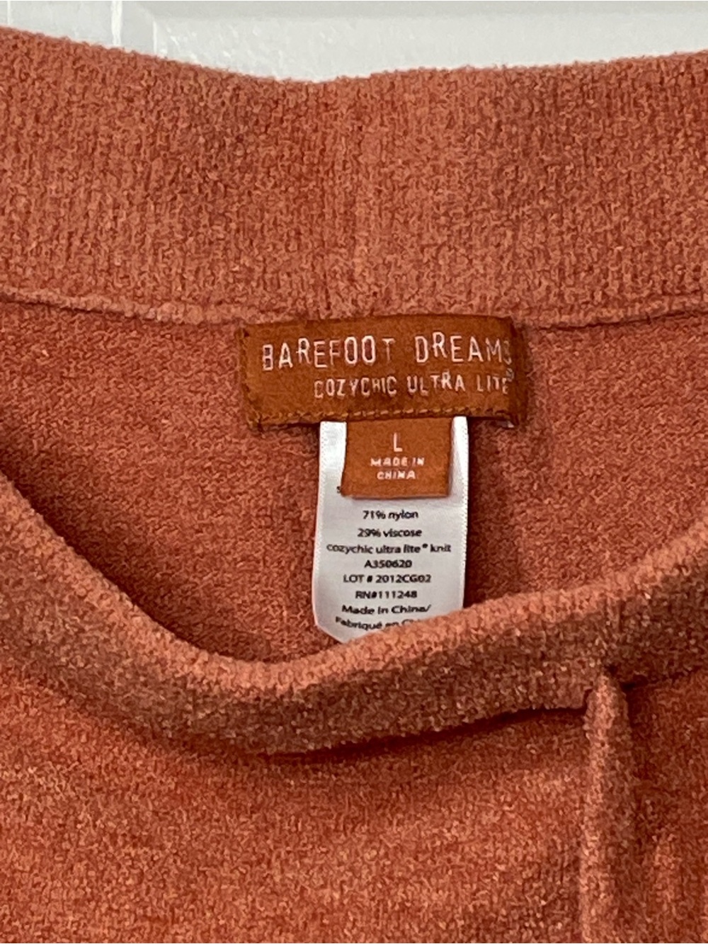 Barefoot Dreams Women's Cozy Chic Joggers size Large Terracotta - Picture 4 of 4